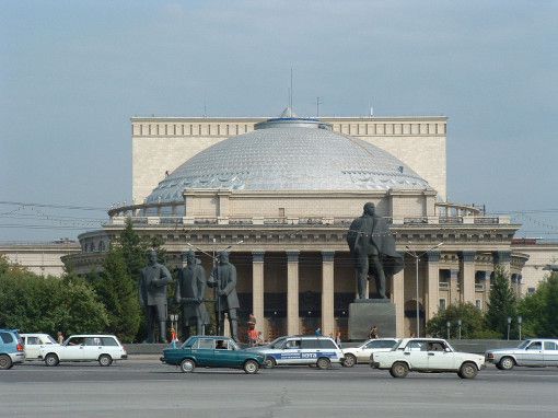 Новосибирский театр