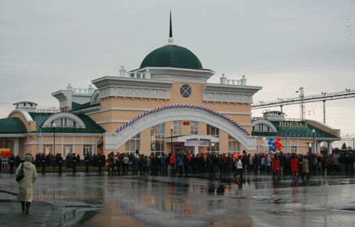 Железнодорожный вокзал Новоалтайска Источник:http://novoaltaysk.sutochno.ru/gorod
