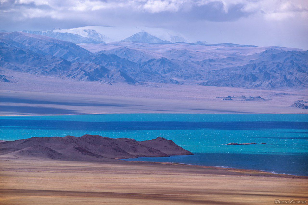Озеро Уурэг-Нуур, Монголия,Фото
