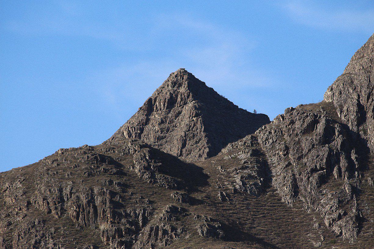 Куюсская пирамида, республика Алтай, чемальский район, Куюс, Фото