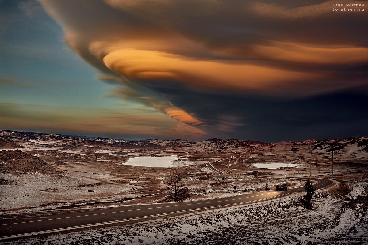 Лентикулярные облака, Малого моря, Байкал, Фото