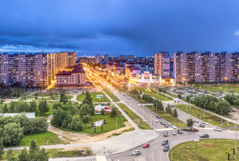 Нижневартовск архитектура университет